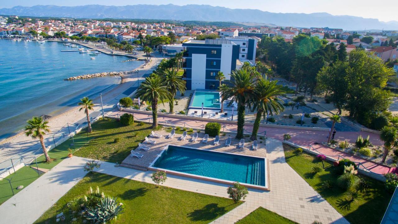 Liberty Hotel Новаля Екстериор снимка